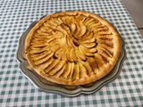 Tarte aux pommes crème de banane, amandes et orange