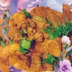 A picture of Chicken malai handi.