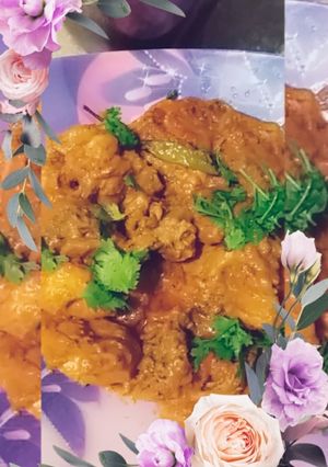 A picture of Chicken malai handi.
