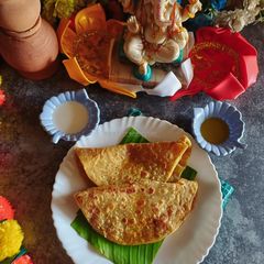A picture of Ranga Aloor Puran Puli(Sweet Potato Stuffed Puli Paratha).