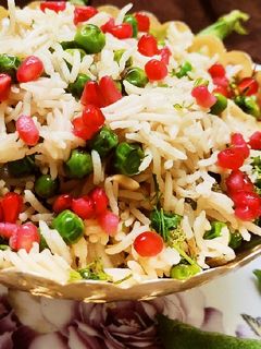 मटार भात (matar bhat recipe in marathi) रेसिपी चे मुख्य फोटो