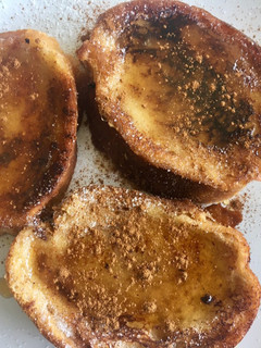 Una foto de TORRIJASCantidades para media barra de pan especial para torrijas