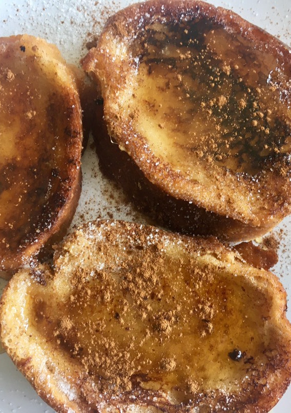 Una foto de TORRIJASCantidades para media barra de pan especial para torrijas