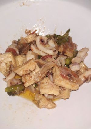 Foto resep Tumis Pedas Cumi Tahu