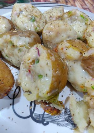 A picture of Cheesy Potato buckets.