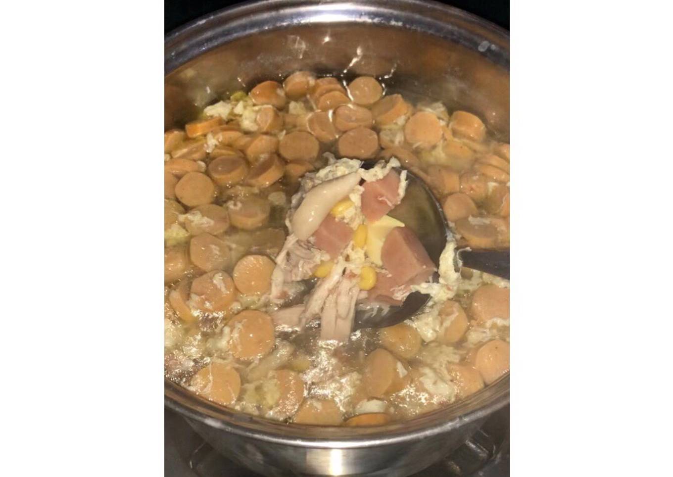 Sup jagung kaldu ayam