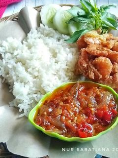 Foto resep Udang Krispi dan Sambal Bawang ala Bu Rudy