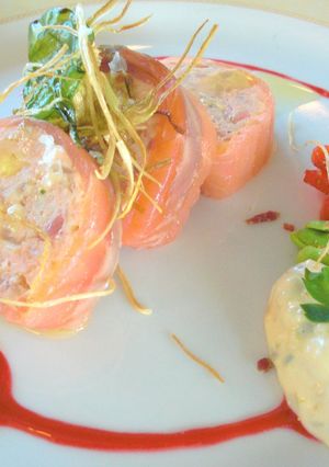 Foto principal de Fantasí de salmón en petit roulé