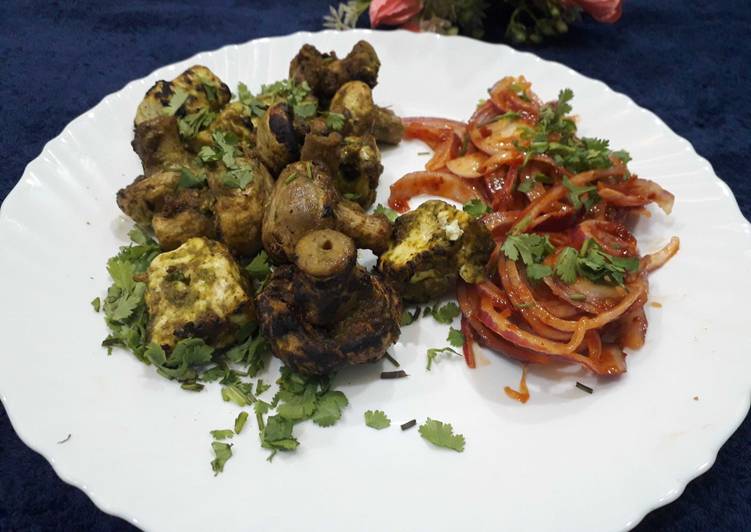 Steps to Cook Delicious Hariyali paneer mushroom tikka