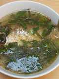Canh cá diếc nấu rau răm