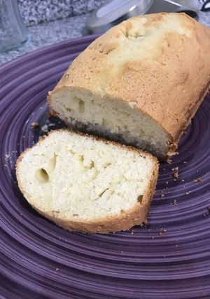 Una foto de Budín de Limón