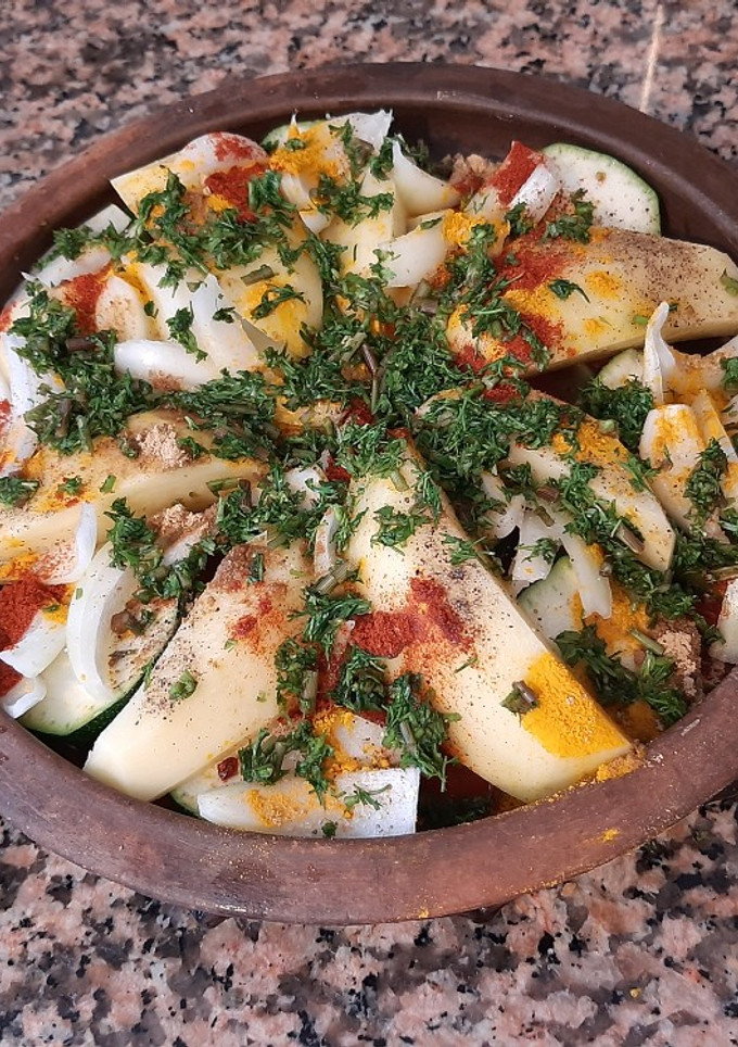 Una foto de Tajín de verduras