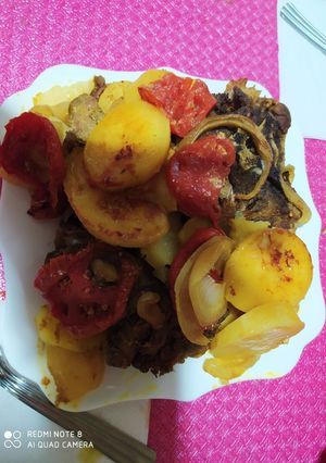 صورة لوصفة بطاطا برقبة الخروف في الفرن بنة لا توصف 😋😋🤗🤗👍