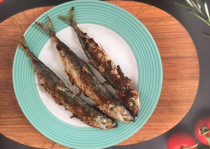 Langkah Mudah untuk Menyiapkan Ikan pindang bawang putih (menu sehat) Anti Gagal