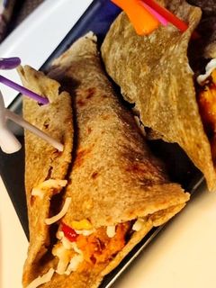 बाजरा चपाती रोल (bajra chapati roll recipe in Hindi) रेसिपी मुख्य फोटो