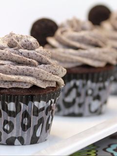 A picture of Oreo Cupcakes😍.