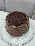 Bolo de cenoura com cobertura de chocolate