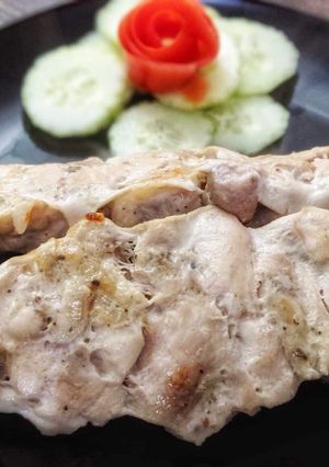 A picture of Chicken malai kabab.