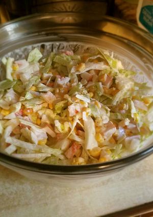 A picture of Crunchy crab salad.