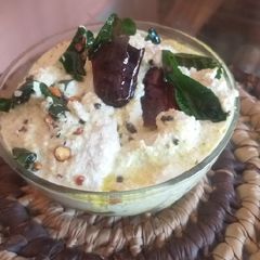 A picture of Fresh coconut chutney.