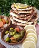 لحم بعجين او البيتزا العربية 🍕