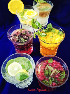 6 क्लासिक फ्लेवर्ड मोजितो (6 Classic flavoured Mojito recipe in hindi) रेसिपी मुख्य फोटो