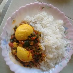 A picture of Egg Curry.