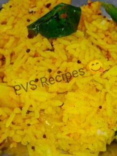 फोडणीचा भात (phodhnich bhaat recipe in marathi) रेसिपी चे मुख्य फोटो