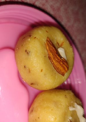 A picture of Kesar Milk Peda.