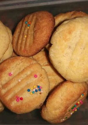 A picture of Cookies.