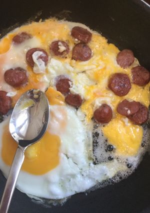 عکسی از دستور املت سوسیس🍳