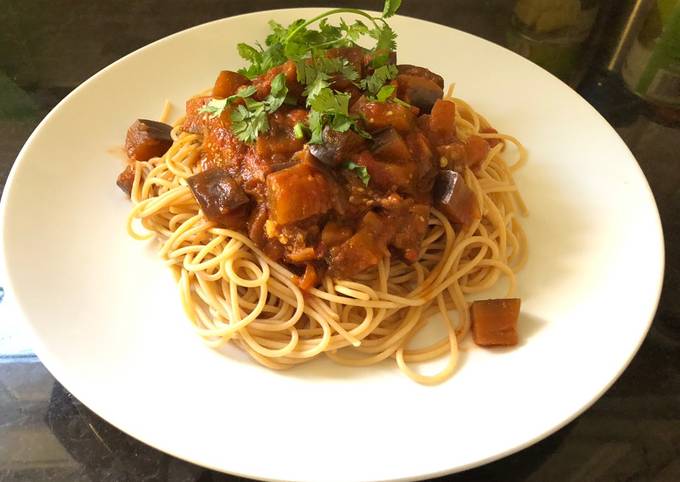 Easy spaghetti eggplant bolognese