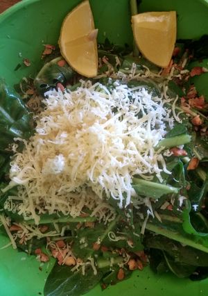 Una foto de Ensaladas de temporada: ¡¡(la odiada)Achicoria con miel!!🌱
