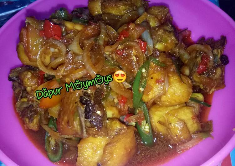 Bahan memasak Ayam goreng saus tiram yang simpel