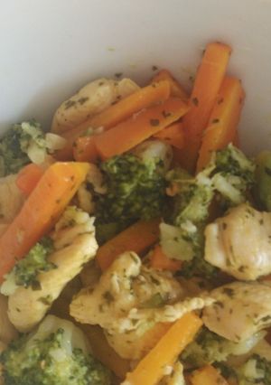 Foto resep Tumis ayam brokoli untuk anak