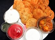 A picture of kachori masala