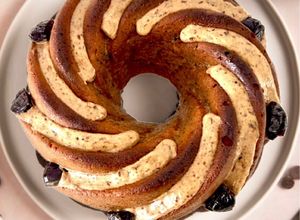 Foto di Ciambella alle Prugne Gluten Free