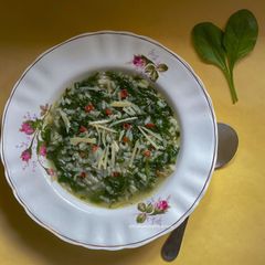 A picture of Spinach & Rice Soup.