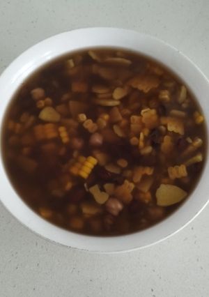 A picture of Red Bean Chickpea Corn Sweet Potato Soup.