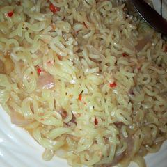 A picture of Noodles.