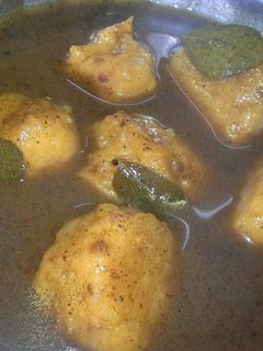 49.பருப்பு உருண்டை குழ்ம்பு செய்முறை முக்கிய புகைப்படம்