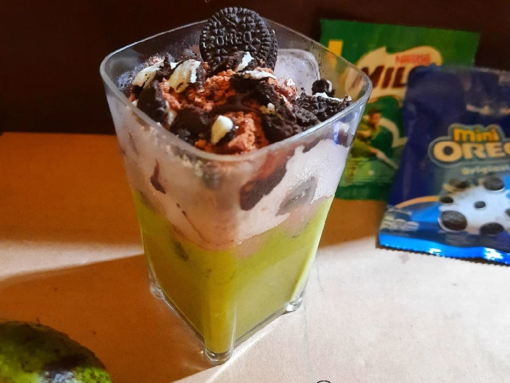 Langkah Gampang Membikin Resep 827. Alpukat Kocok Milo Oreo yang Lezat Sekali Anti Ribet, Menggugah Selera