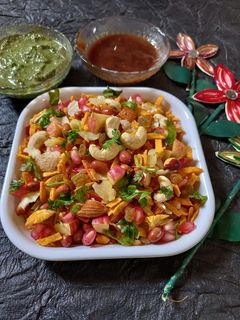 ફરાળી ભેળ (Farali Bhel Recipe In Gujarati) રેસીપી મુખ્ય ફોટો