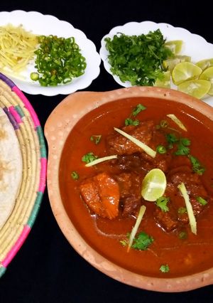 A picture of Beef nihari.