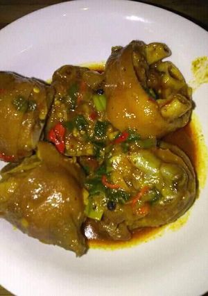 A picture of Tasty Pork Trotters.