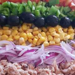 Una foto de Ensalada de patatas al microondas, judías verdes y más