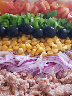 Una foto de Ensalada de patatas al microondas, judías verdes y más