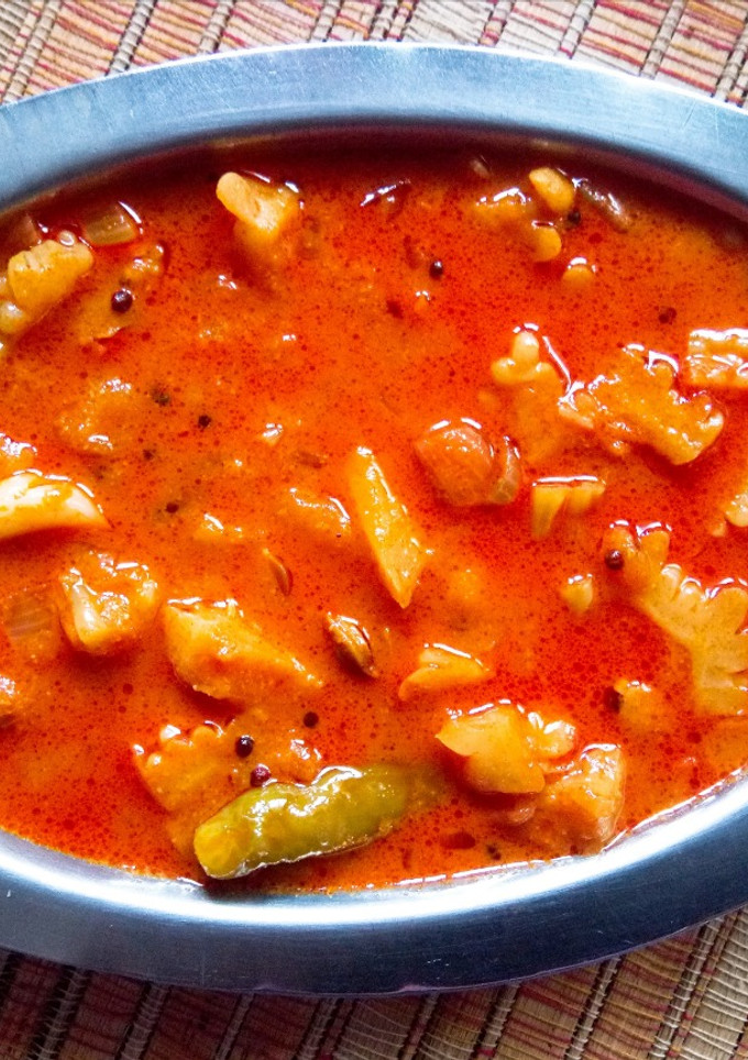 பாகற்காய் புளிகுழம்பு! செய்முறை முக்கிய புகைப்படம்