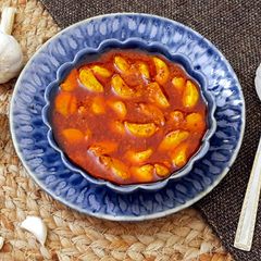 A picture of Instant Garlic Pickle.