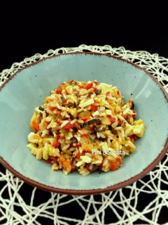 Una foto de Ensalada de arroz con vinagreta de cherrys y pimiento